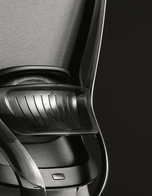 Load image into Gallery viewer, CeliniChair Executive Mesh Ergonomic Office Chair by EFFDESK - Black by Level Up Desks
