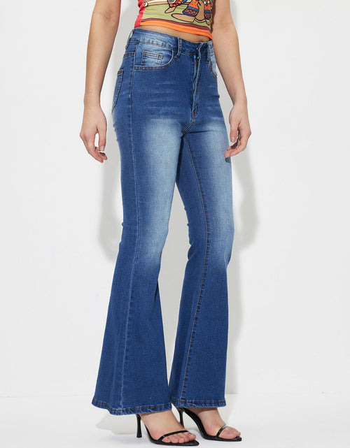 Load image into Gallery viewer, Mid-Rise Waist Bootcut Jeans

