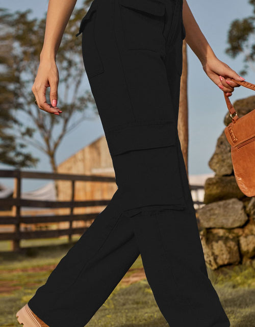 Load image into Gallery viewer, Loose Fit Long Jeans with Pockets
