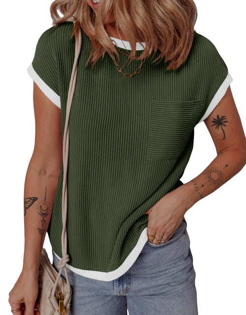 Load image into Gallery viewer, Contrast Trim Round Neck Short Sleeve T-Shirt
