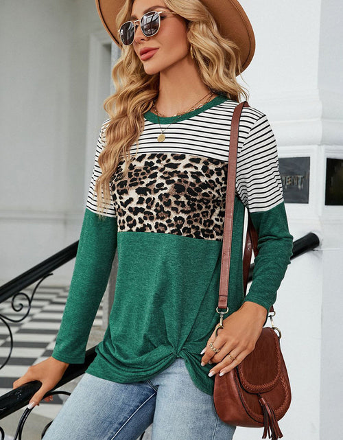 Load image into Gallery viewer, Leopard Striped Round Neck T-Shirt
