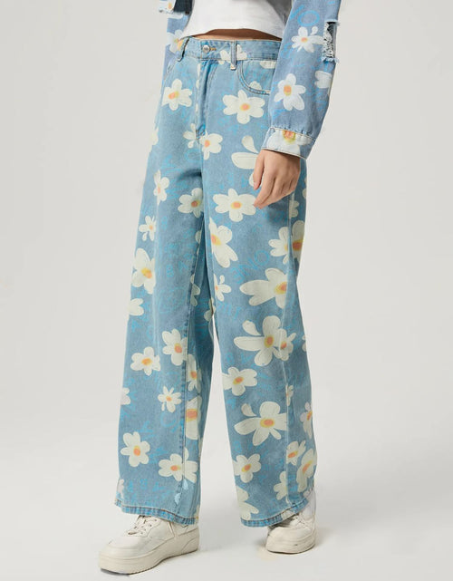 Load image into Gallery viewer, Pocketed Floral Wide Leg Jeans
