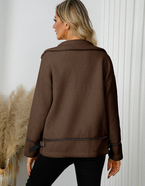 Load image into Gallery viewer, Pocketed Button Down Collared Neck Jacket
