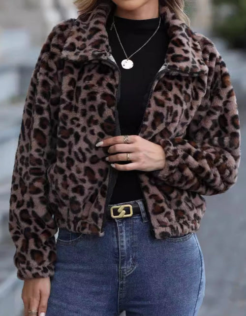 Load image into Gallery viewer, Leopard Collared Neck Zip Up Jacket
