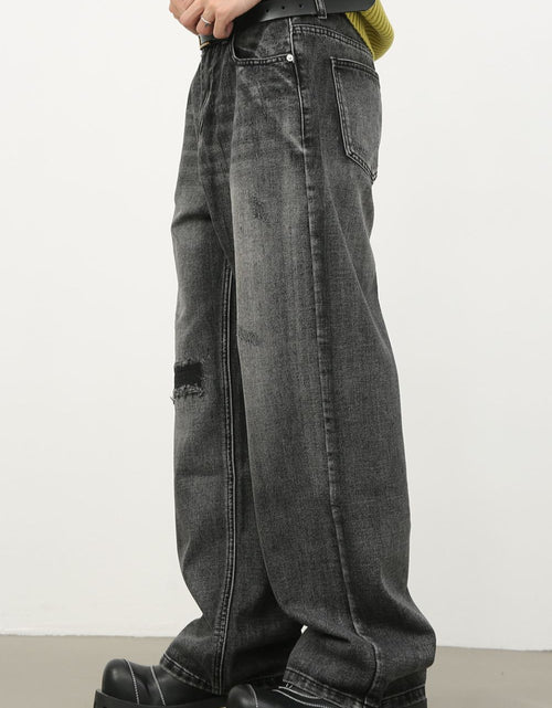 Load image into Gallery viewer, Men's Distressed Jeans with Pockets
