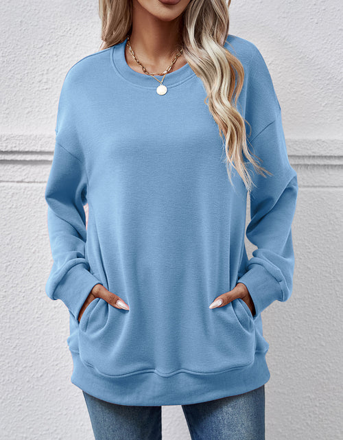 Load image into Gallery viewer, Dropped Shoulder Sweatshirt with Pockets
