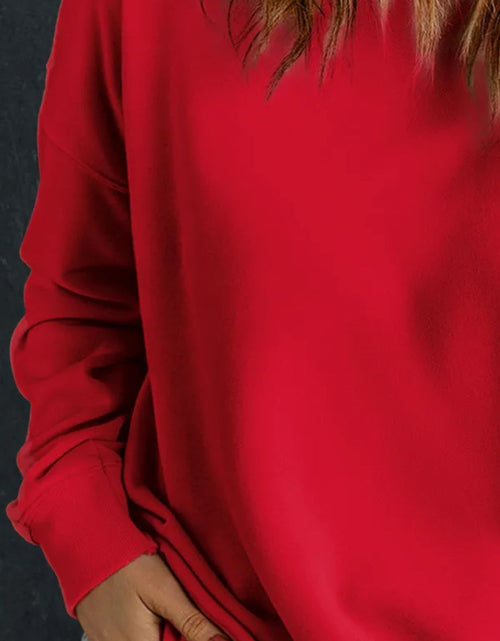Load image into Gallery viewer, Plus Size Round Neck Long Sleeve Sweatshirt
