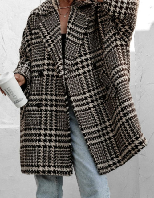 Load image into Gallery viewer, Houndstooth Collared Neck Long Sleeve Coat with Pockets

