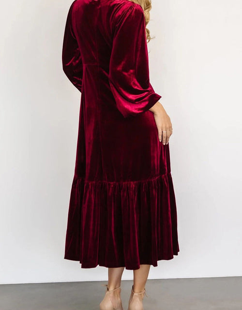 Load image into Gallery viewer, V-Neck Long Sleeve Midi Velvet Dress
