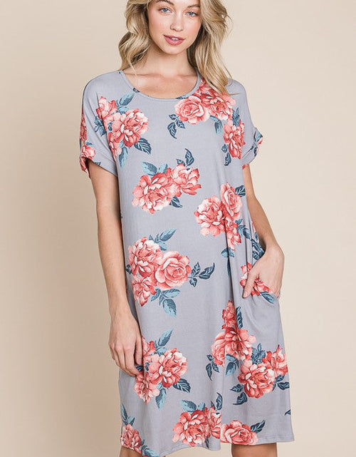 Load image into Gallery viewer, BOMBOM Floral Round Neck Short Tee Dress with Pockets
