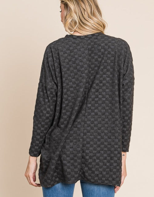 Load image into Gallery viewer, BOMBOM Checkered Long Sleeve V-Neck T-Shirt
