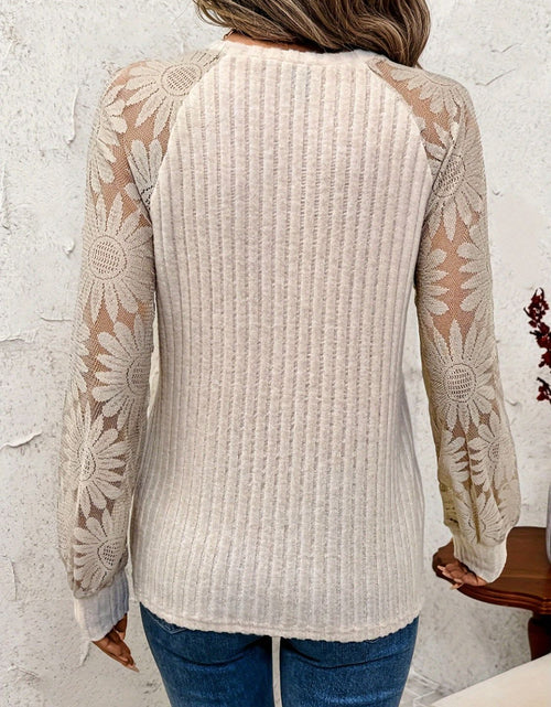 Load image into Gallery viewer, Round Neck Lace Patchwork Long Sleeve Top
