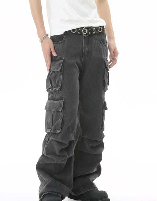 Load image into Gallery viewer, Men's Multi-Pocket Pleated Cargo Jeans
