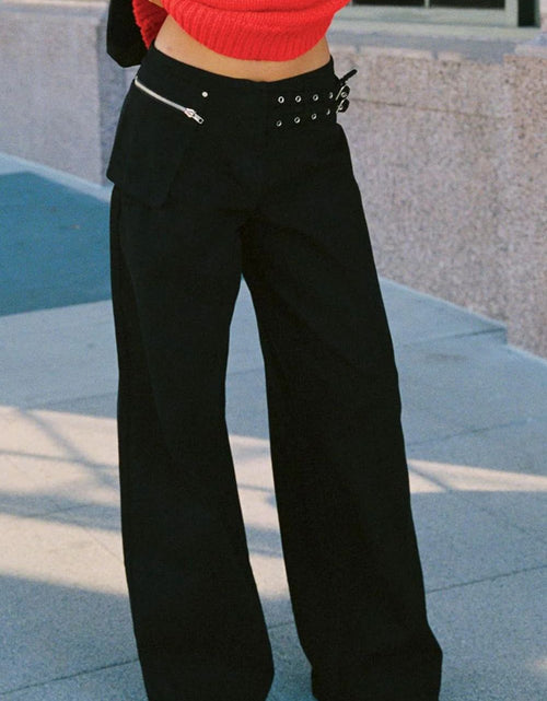 Load image into Gallery viewer, Wide Leg Jeans with Pockets
