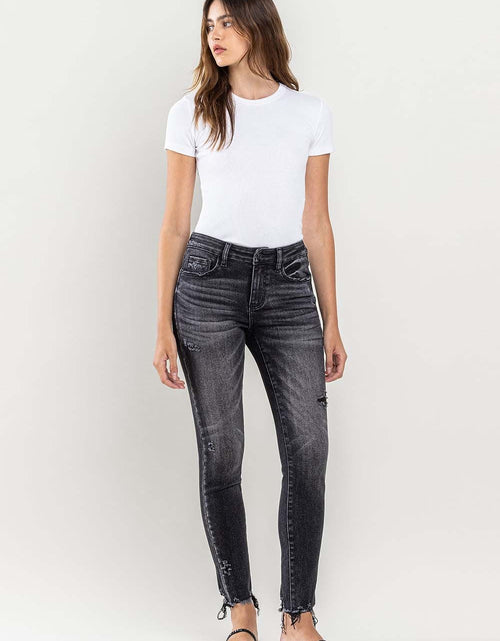 Load image into Gallery viewer, Lovervet Raw Hem Cropped Skinny Jeans
