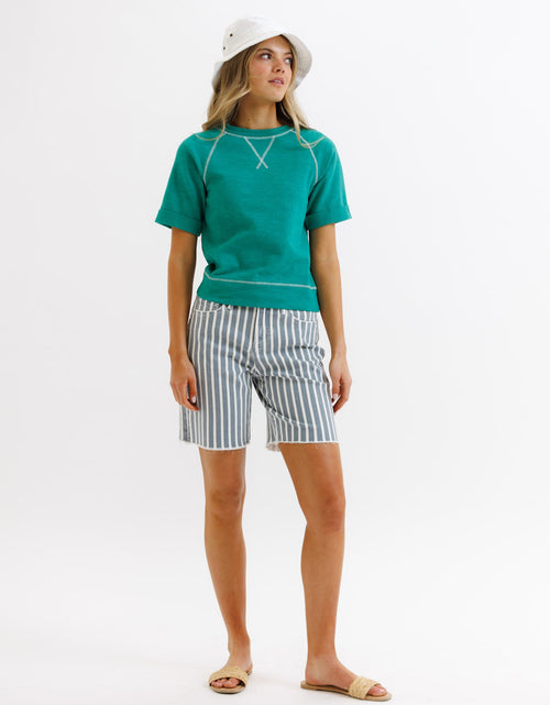 Load image into Gallery viewer, Vintage Team Crew
