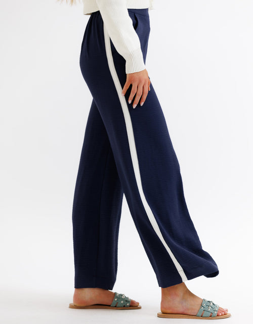 Load image into Gallery viewer, Parisian Pant
