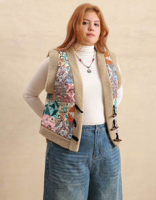 Load image into Gallery viewer, Plus Size Printed Sherpa Vest Coat
