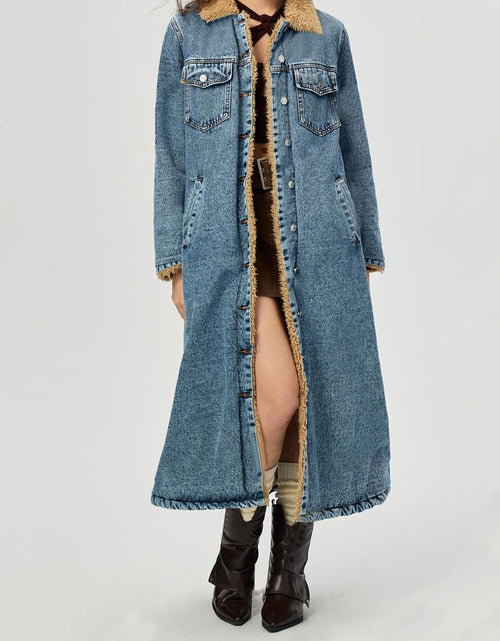 Load image into Gallery viewer, Pocketed Button Up Denim Jacket with Fur Lining
