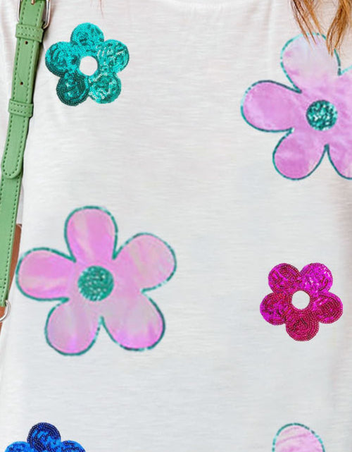 Load image into Gallery viewer, Flower Round Neck Short Sleeve T-Shirt
