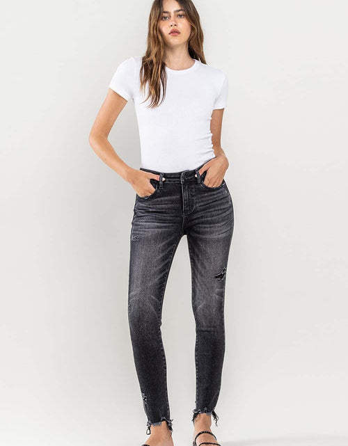 Load image into Gallery viewer, Lovervet Raw Hem Cropped Skinny Jeans
