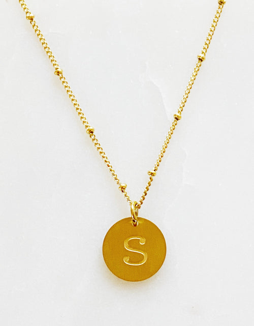 Load image into Gallery viewer, Ellison + Young: Singular Charm Initial Necklace by Ellisonyoung.com
