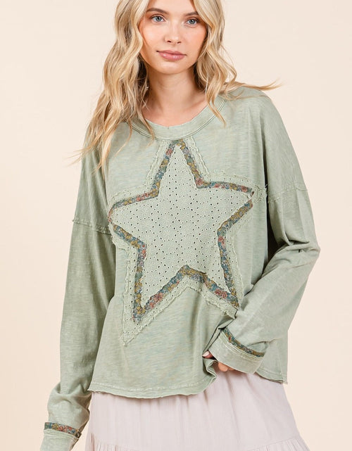 Load image into Gallery viewer, Mittoshop Mineral Wash Star Patch Long Sleeve T-Shirt
