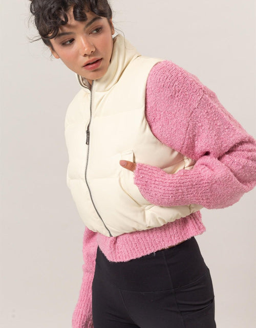 Load image into Gallery viewer, HYFVE Pocketed Solid Vest Coat
