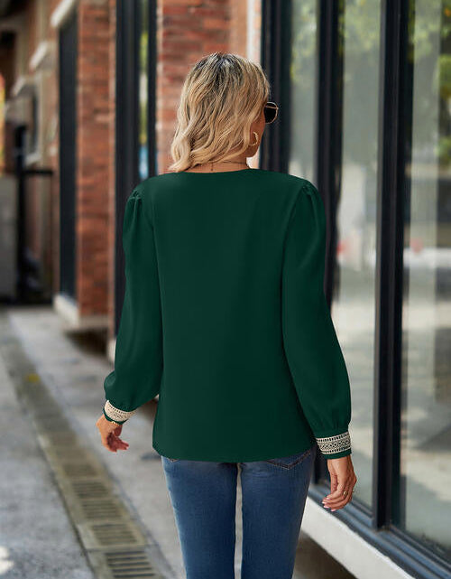Load image into Gallery viewer, V-Neck Lace Detail Long Sleeve Top
