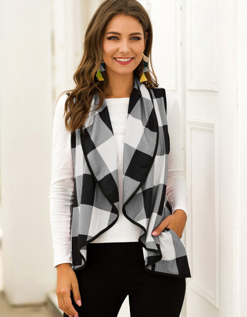 Load image into Gallery viewer, Shiny Plaid Open Front Sleeveless Cardigan

