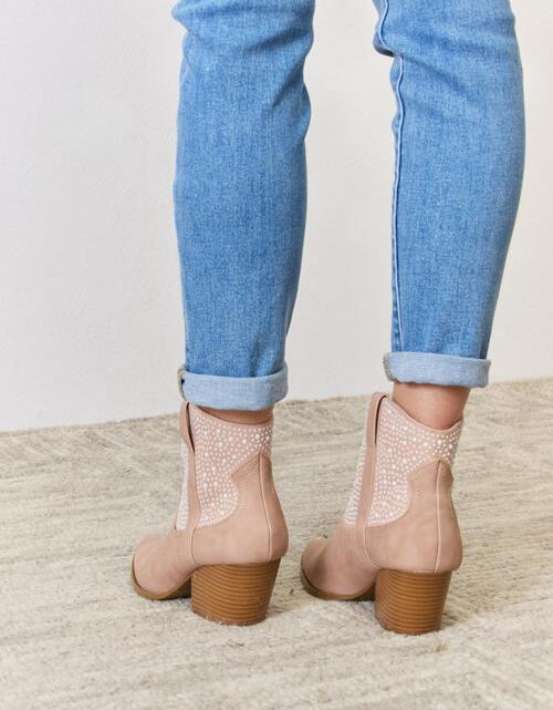Load image into Gallery viewer, East Lion Corp Rhinestone Ankle Cowgirl Booties
