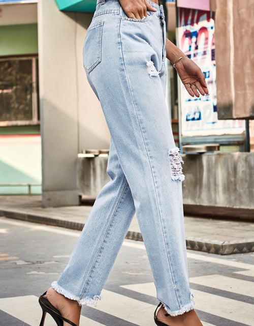Load image into Gallery viewer, Distressed Buttoned Loose Fit Jeans
