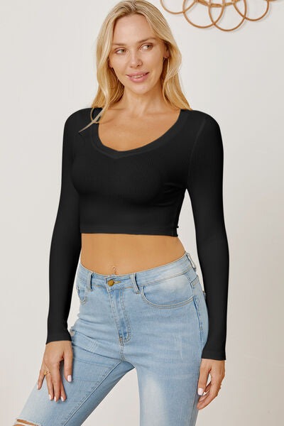 Load image into Gallery viewer, Round Neck Long Sleeve Cropped T-Shirt
