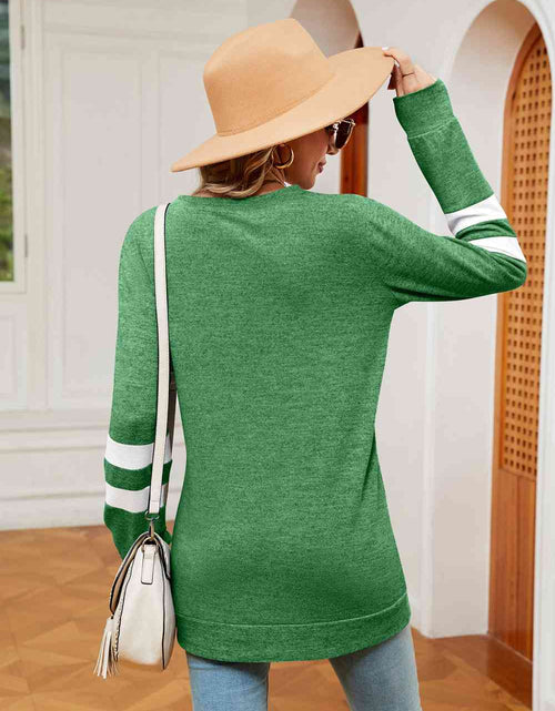 Load image into Gallery viewer, Round Neck Long Sleeve Top
