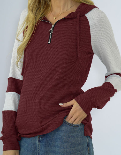Load image into Gallery viewer, Shiny Waffle-Knit Raglan Sleeve Zipper Front Hoody

