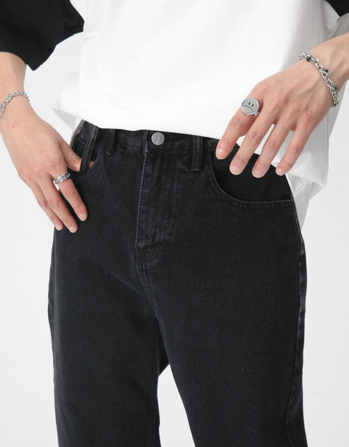 Load image into Gallery viewer, Baggy Jeans with Pockets
