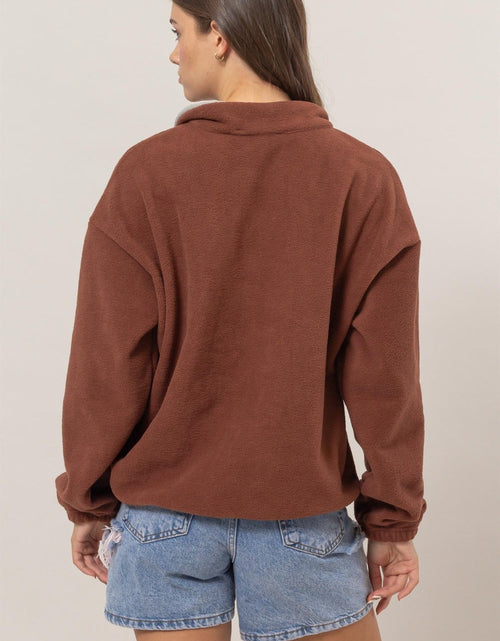 Load image into Gallery viewer, HYFVE Fleece Color Block Half Zip Sweatshirt
