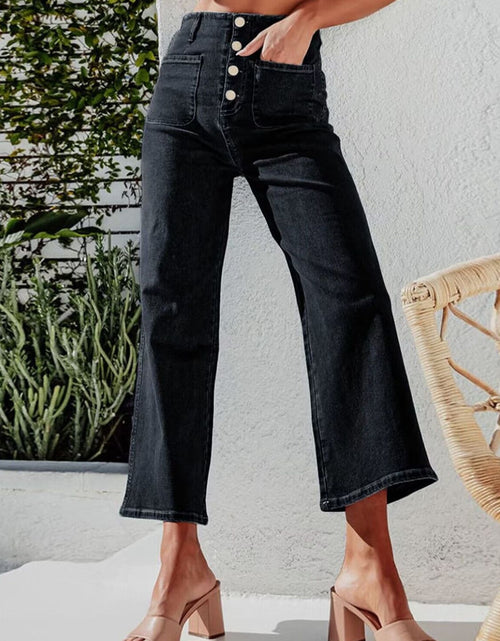 Load image into Gallery viewer, Button Fly Cropped Jeans with Pockets
