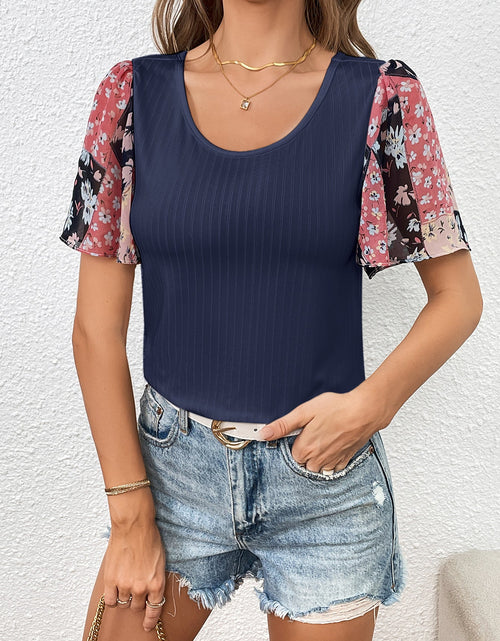 Load image into Gallery viewer, Ivy Lane Printed Puff Sleeve Round Neck Tee
