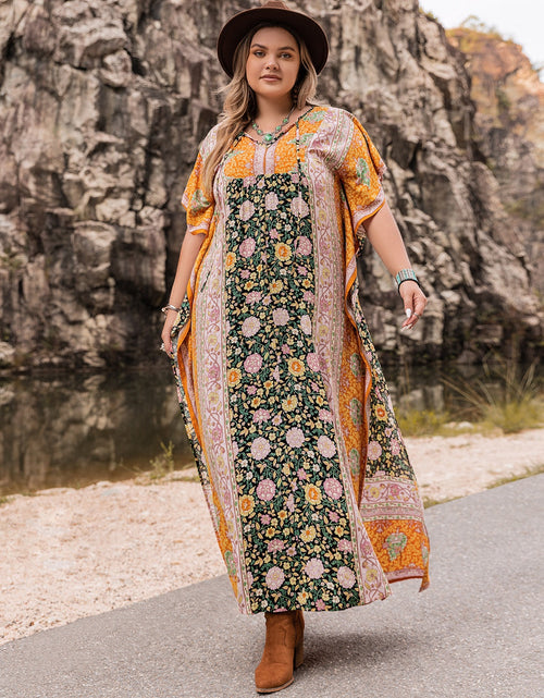 Load image into Gallery viewer, Plus Size Tie Neck Maxi Dress
