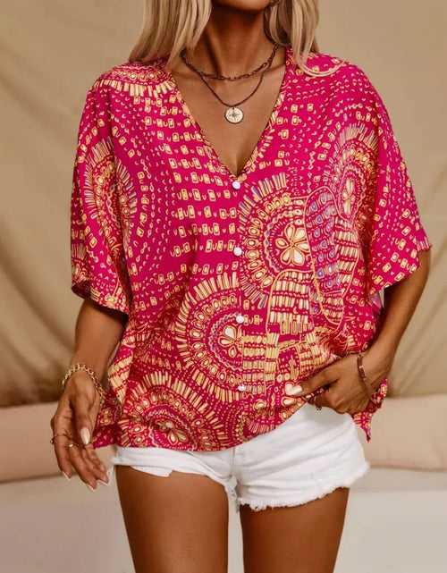 Load image into Gallery viewer, Printed V-Neck Half Sleeve Top
