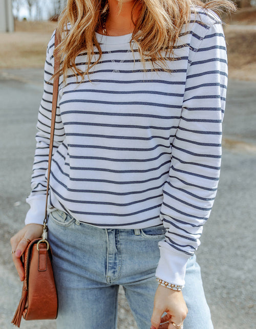 Load image into Gallery viewer, Striped Long Sleeve Round Neck Top

