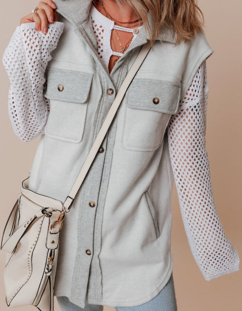 Load image into Gallery viewer, Pocketed Curved Hem Button Up Vest
