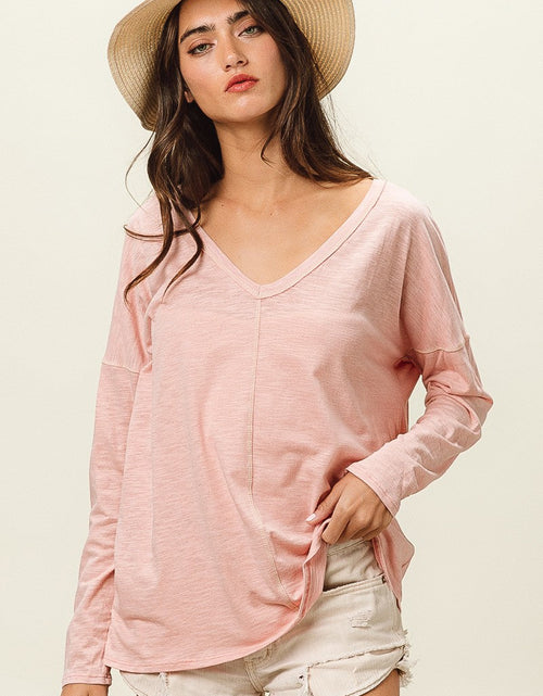 Load image into Gallery viewer, BiBi Exposed Seam V-Neck Long Sleeve T-Shirt
