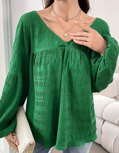 Load image into Gallery viewer, Plus Size Texture V-Neck Long Sleeve Top
