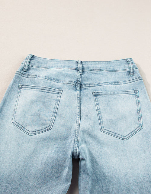 Load image into Gallery viewer, Wide Leg Jeans with Pockets
