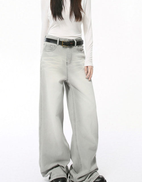 Load image into Gallery viewer, Wide Leg Jeans with Pockets
