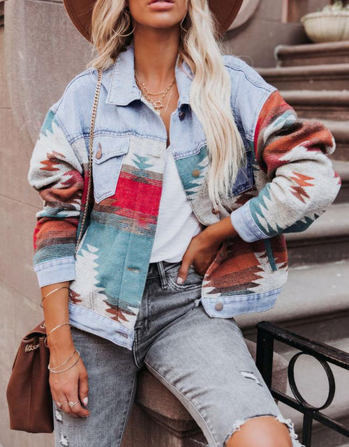 Load image into Gallery viewer, Geometric Button Up Long Sleeve Jacket
