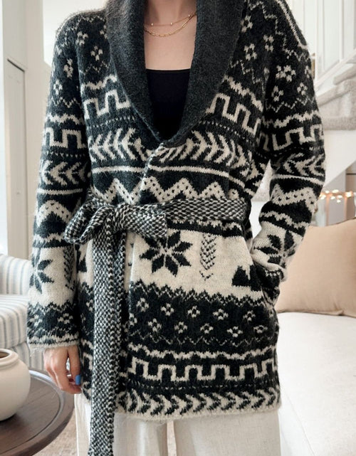 Load image into Gallery viewer, Snowflakes Collared Neck Long Sleeve Cardigan
