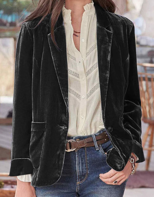 Load image into Gallery viewer, Pocketed Button Up Lapel Collar Blazer
